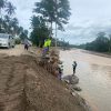Dinas BMPR Sulteng Gercep Tangani Jalan Terputus Akibat Banjir di Touna