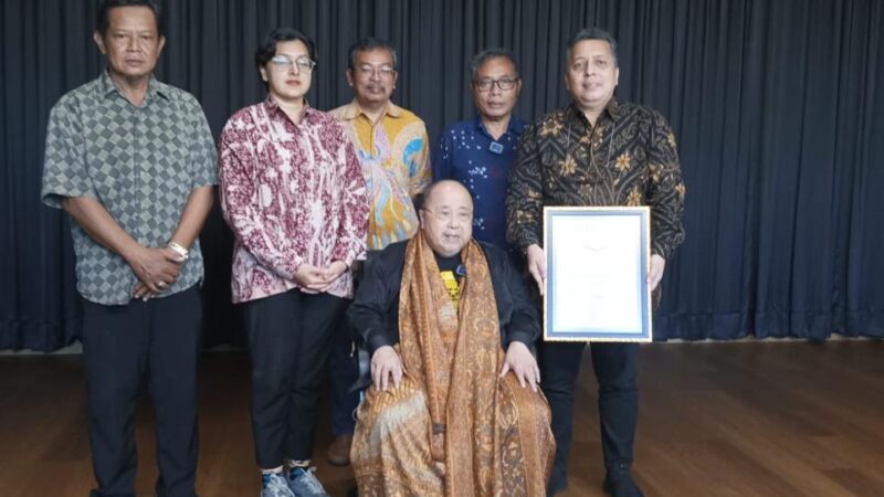 Sebelum Diberi Penghargaan MURI, SMSI Diwawancarai Jaya Suprana
