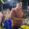 Pasutri Penjual Jagung Bakar di Deklarasi Anwar- Reny, Ungkap Kekaguman pada Program Pendidikan Gratis