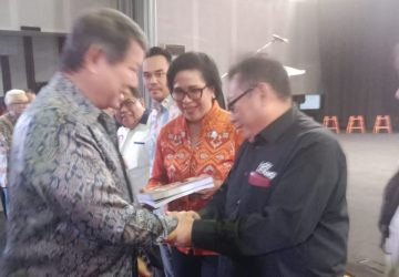 Kado Ahir Tahun Dari Hashim Untuk SMSI