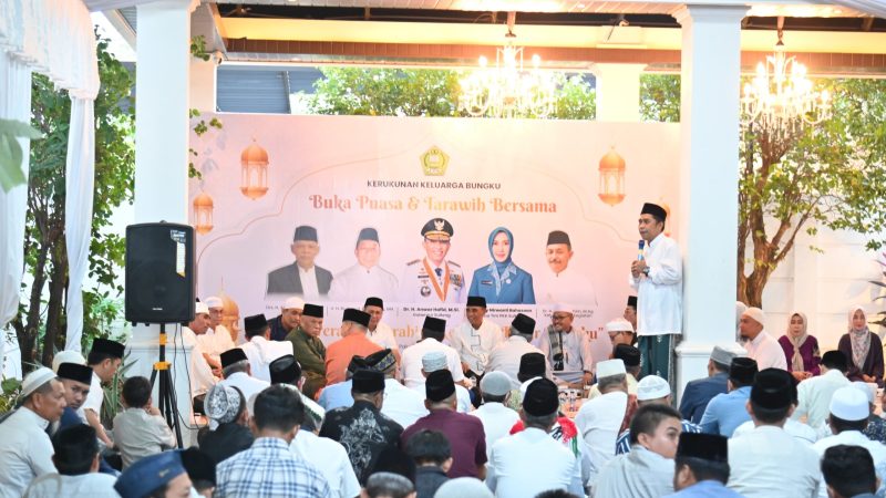 Buka Puasa Bersama Kerukunan Keluarga Bungku dengan Gubernur Sulteng Penuh Kegembiraan